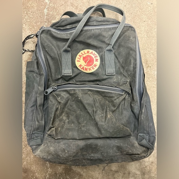 Fjallraven Handbags - Fjallraven backpack very well loved